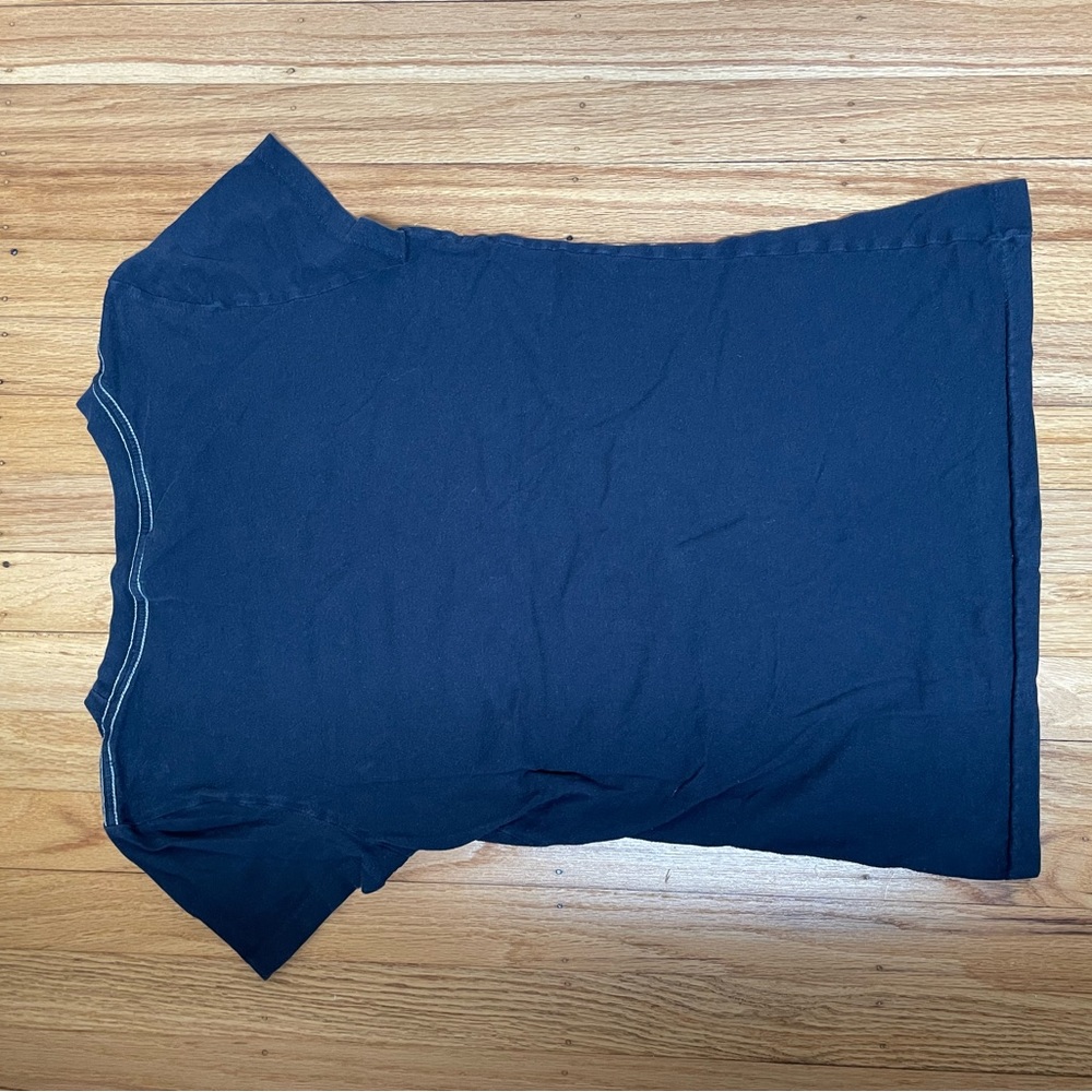 A&F Tee - Picture 15 of 15